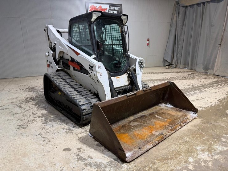 bobcat-t740-image-7
