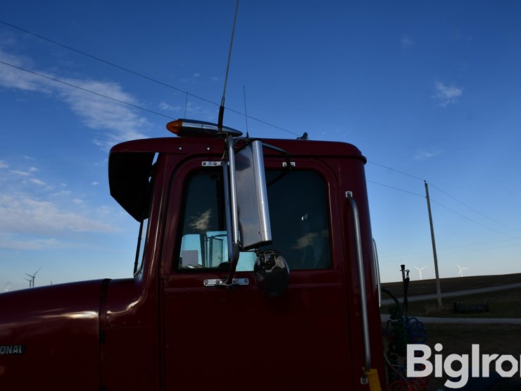 international-9000-image-13