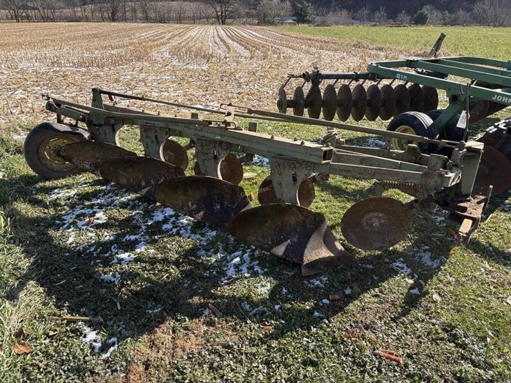 john-deere-4-bottom-plow-image-3