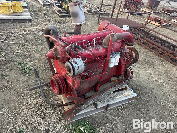 international-310-image-7