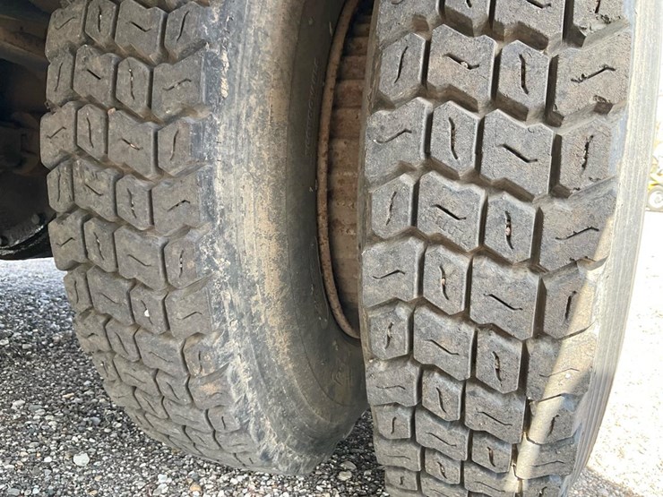 international-1854s-image-26