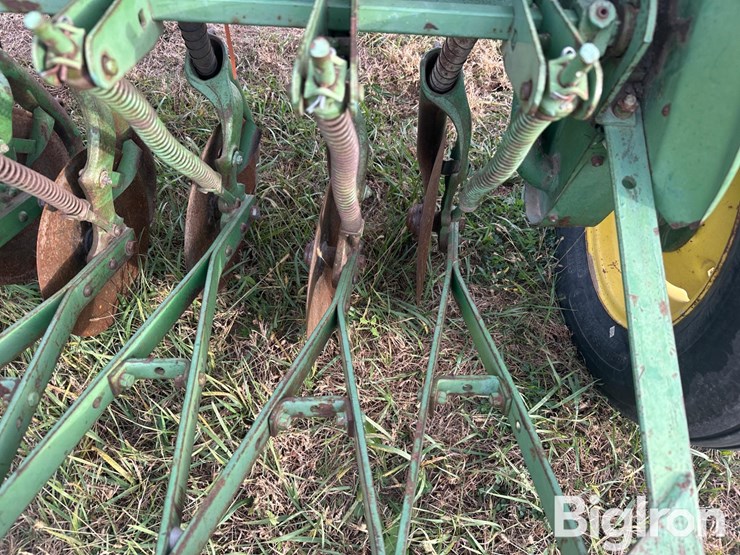 john-deere-20-image-13