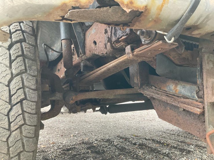 1997-ford-f350-xl-image-53