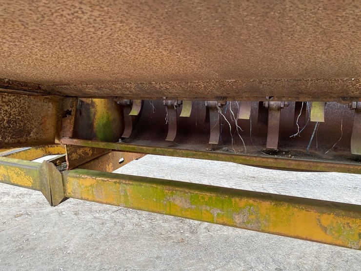 haybuster-256-image-11