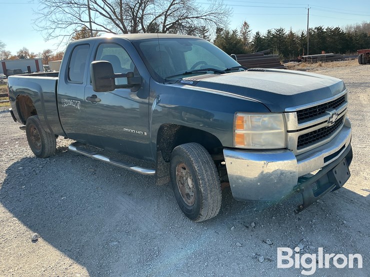 chevrolet-2500-image-3