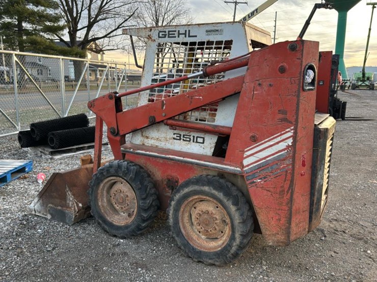#1150-•-gehl-skid-steer*-image-11