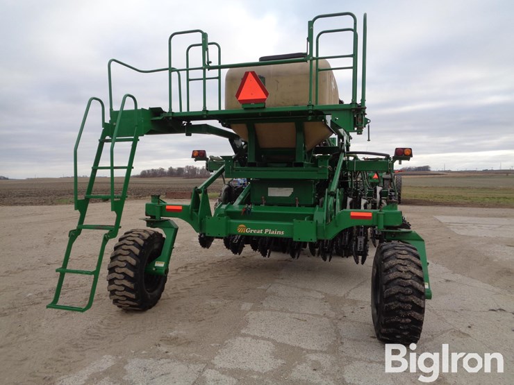 great-plains-yp3025-image-6