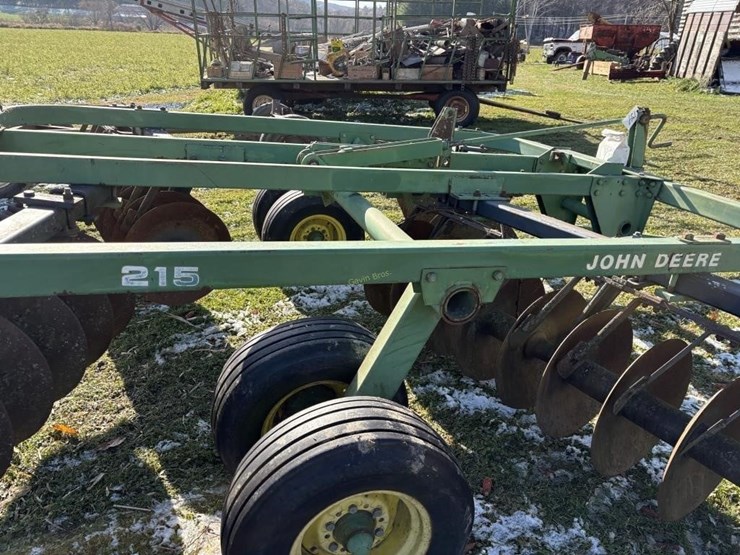 john-deere-215-image-6