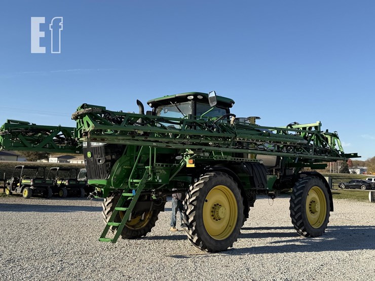 john-deere-r4038-image-1
