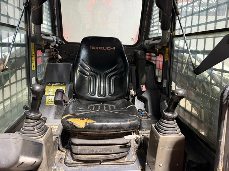 takeuchi-tl250-image-21