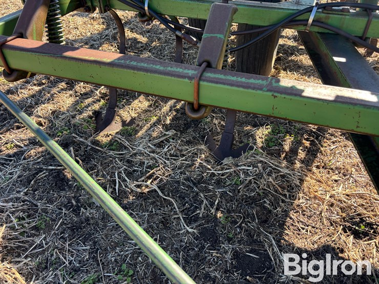 john-deere-1010-image-15