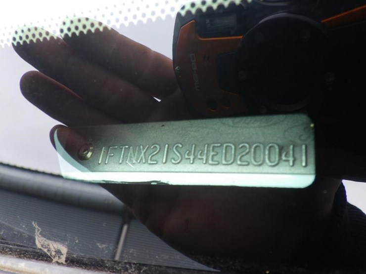 2004-ford-f250-image-16