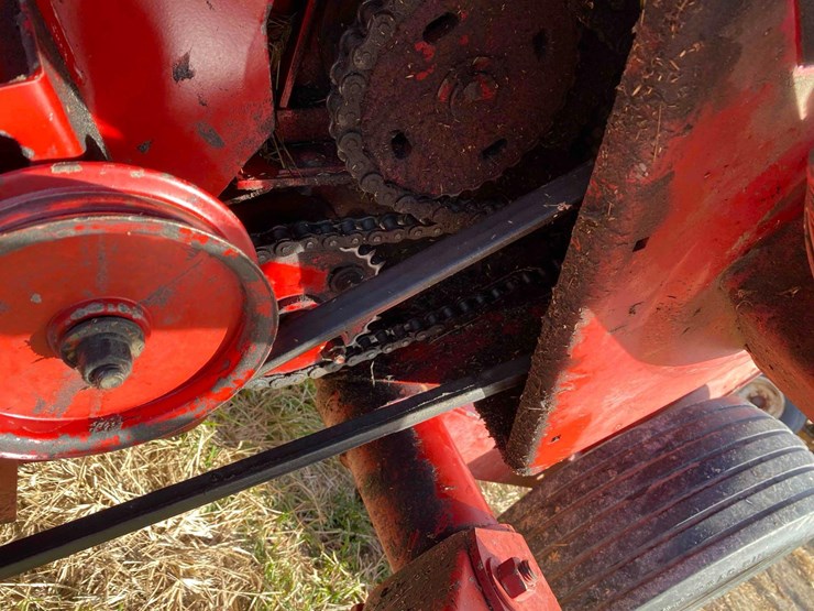 new-holland-488-image-37