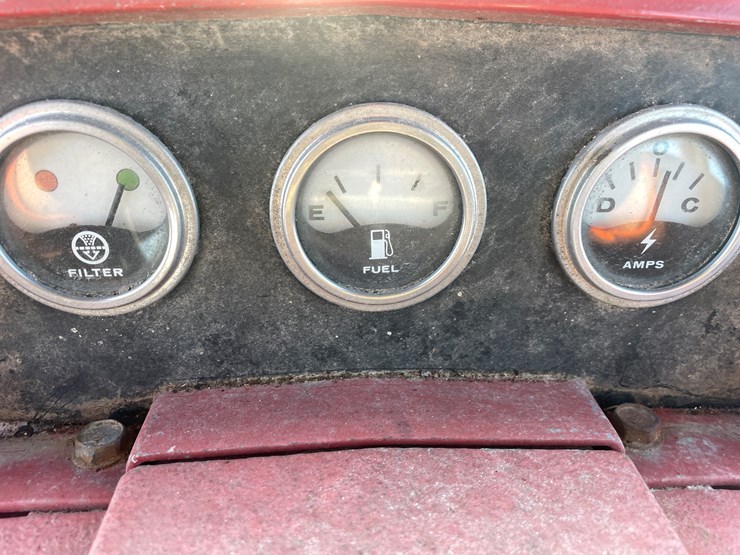 #1007-•-international-966-farmall-image-32