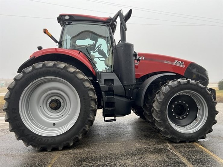 #157-•-2023-magnum-310-cvt-image-11