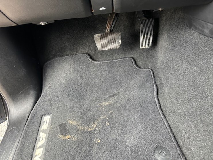 dodge-ram-1500-image-46