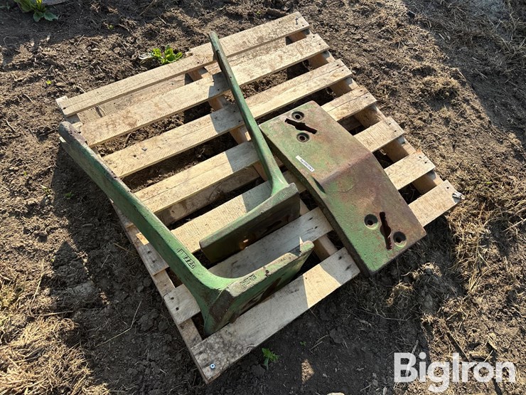 john-deere-10-image-3