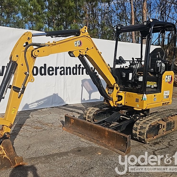 2022 CATERPILLAR 302.7CR