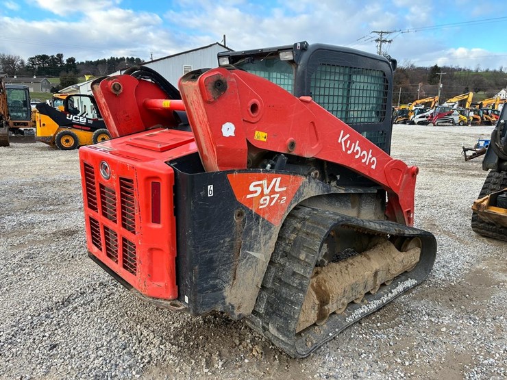 2021-kubota-svl97-2-image-5