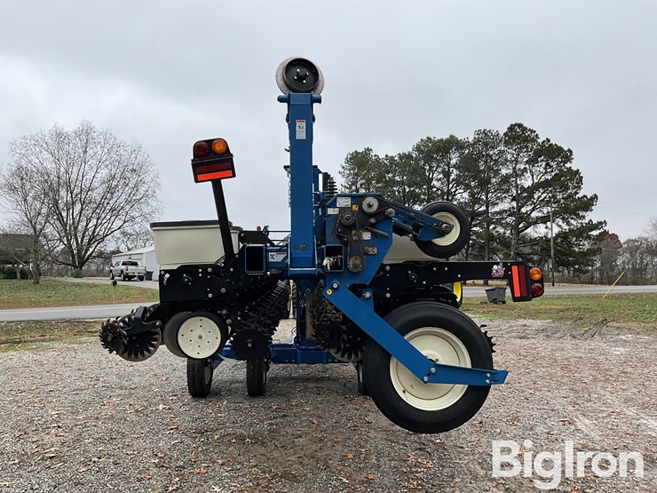 2012-kinze-3600-image-6