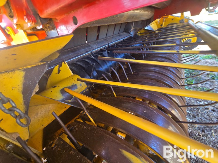 2014-new-holland-1000-image-10