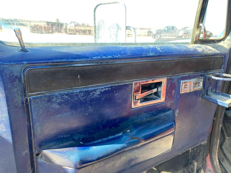 1985-gmc-2500-image-29