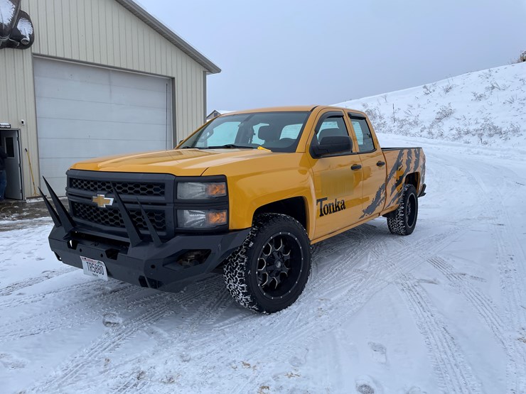 2014-chevrolet-1500-image-1