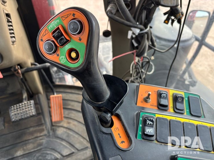 case-ih-titan-4530-image-87