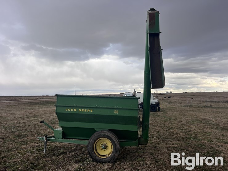 john-deere-68-image-8