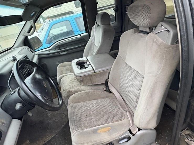 ford-f250-xlt-image-12