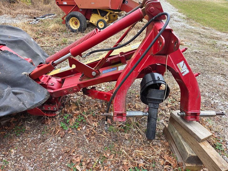 new-holland-h6750-image-2