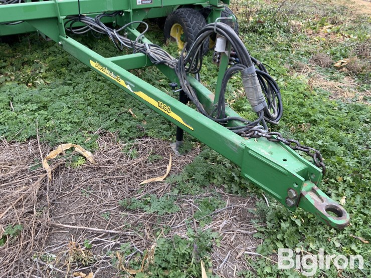 john-deere-1990-image-13