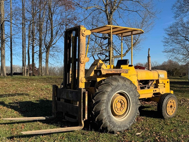 massey-ferguson-2500-image-2