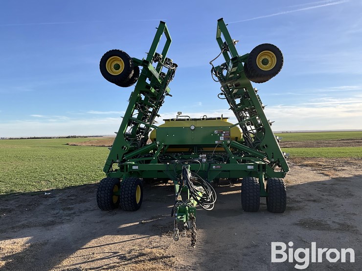 john-deere-1990-image-2