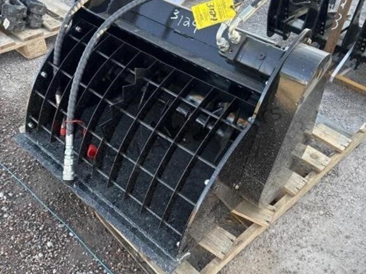 2025-giyi-jbd-mixing-bucket-for-stand-up-skid-image-2