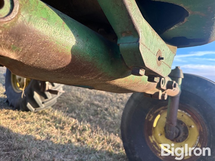 john-deere-4020-image-16