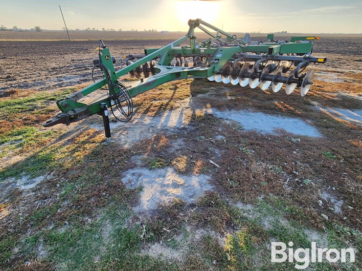 john-deere-512-image-1