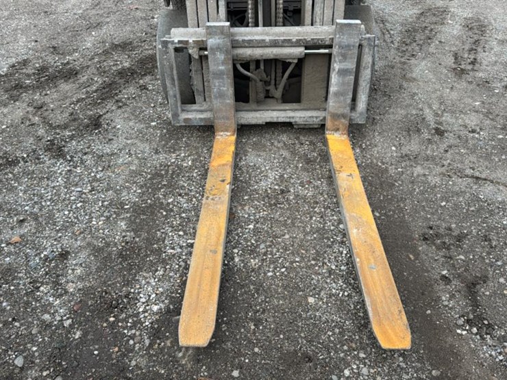 toyota-7fgcu25-image-11