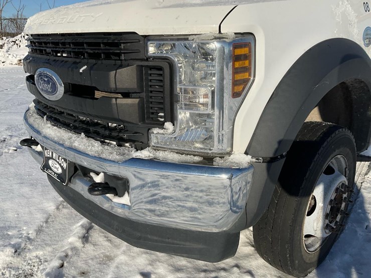 2019-ford-f450-xl-image-12