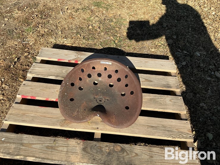 antique-tractor-seat-image-2