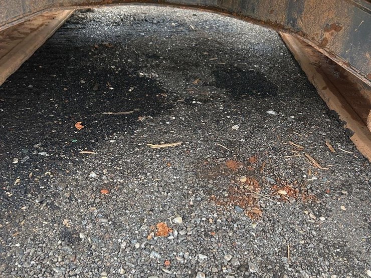 2029-deere-60g-image-17