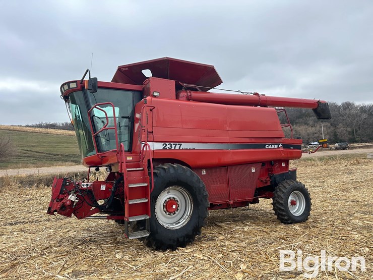 case-ih-2377-image-1