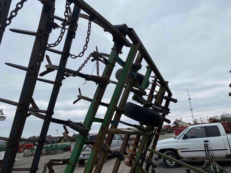 john-deere-724-image-43