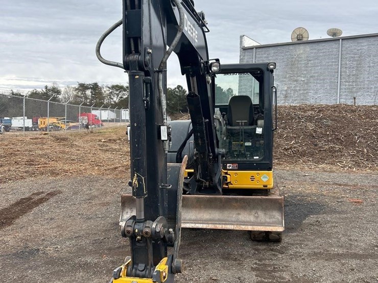 2029-deere-60g-image-5