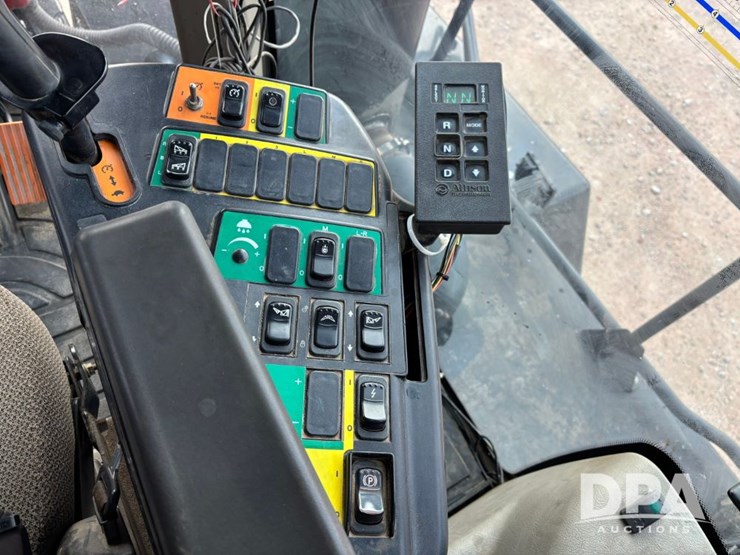 case-ih-titan-4530-image-85