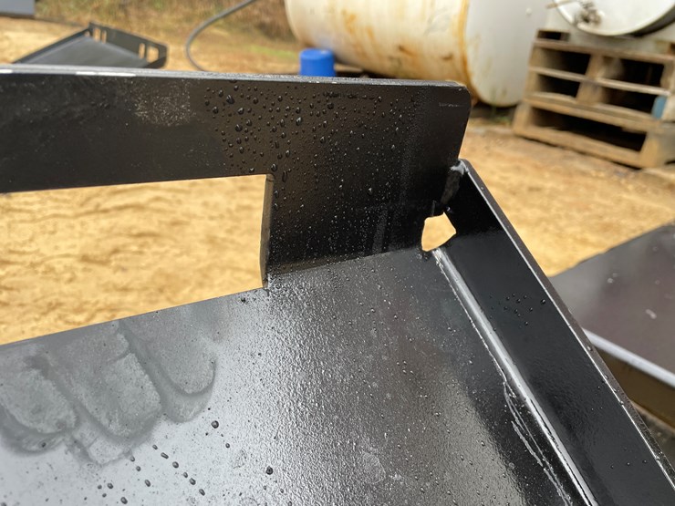 #2542-•-new-pinnacle-heavy-duty-1/2-moon-gusseted-2"-receiver-hitch-with-chain-hook-image-12