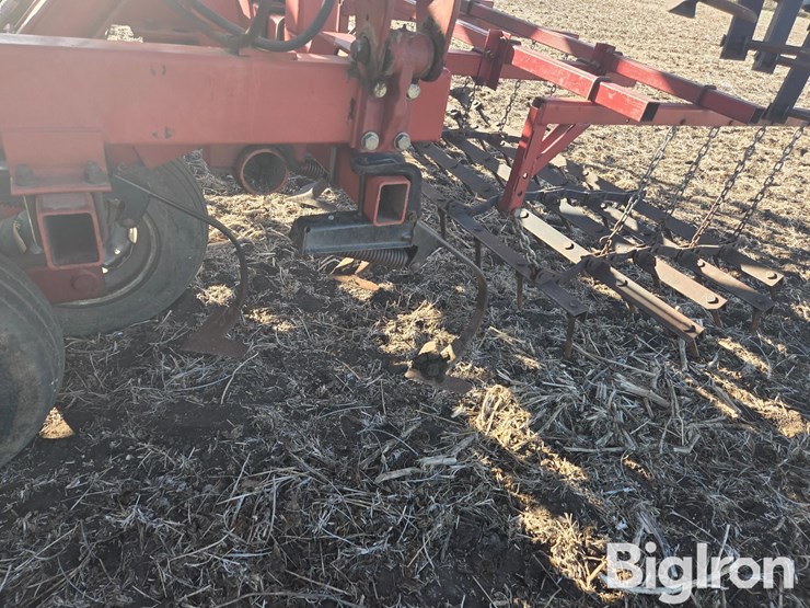 case-ih-4200-image-13