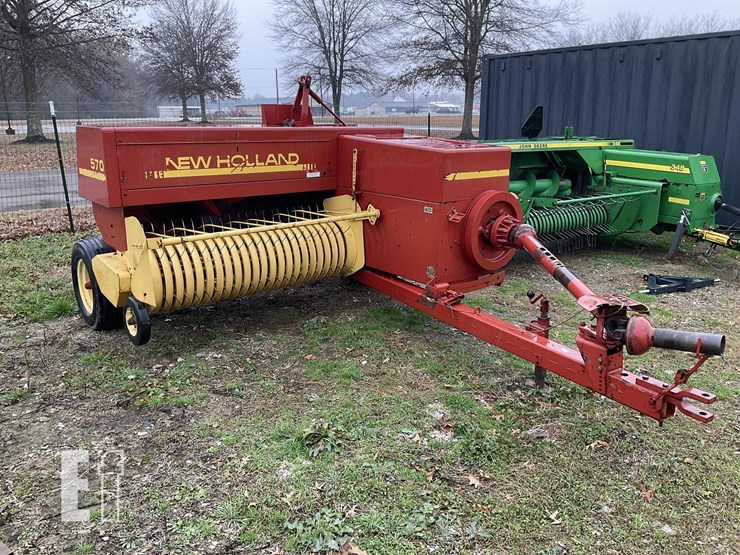 new-holland-570-image-1