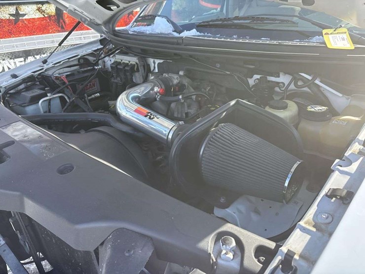 2004-ford-f150-xlt-image-24