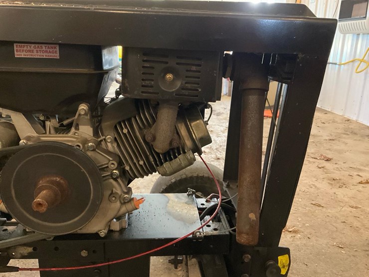 wheelhorse-312-8-image-33